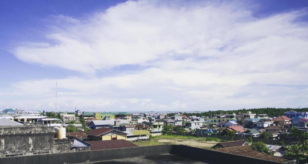 Hotel D' Calia Tarakan Exteriér fotografie
